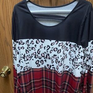 Trendy Black and Red Leopard Plaid Women's Blouse